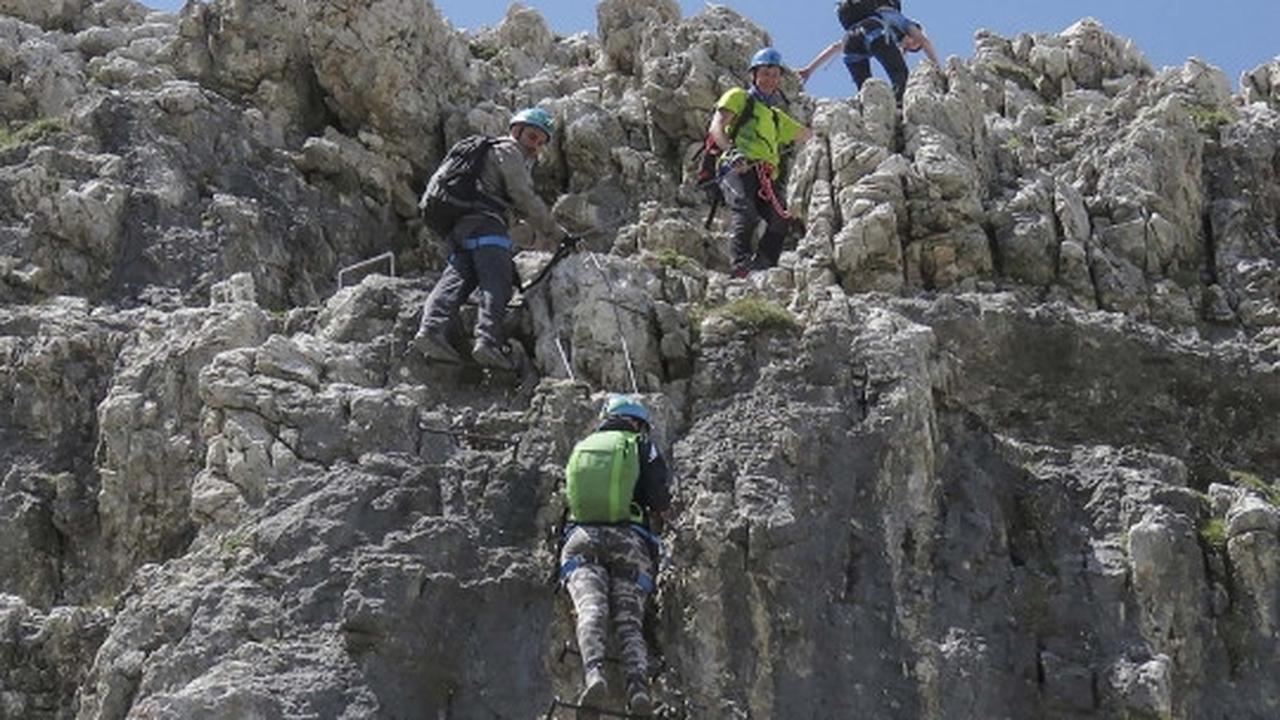 Mengunjungi Dolomite, pegunungan terindah di dunia versi UNESCO