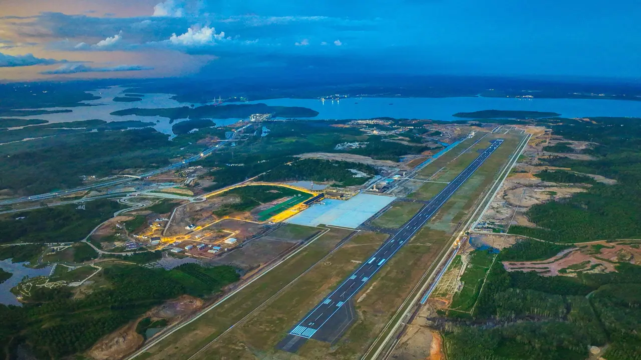 Pembangunan Bandara VVIP Ibu Kota Nusantara (IKN) oleh PT Brantas Abipraya (Persero). (Dok Brantas)