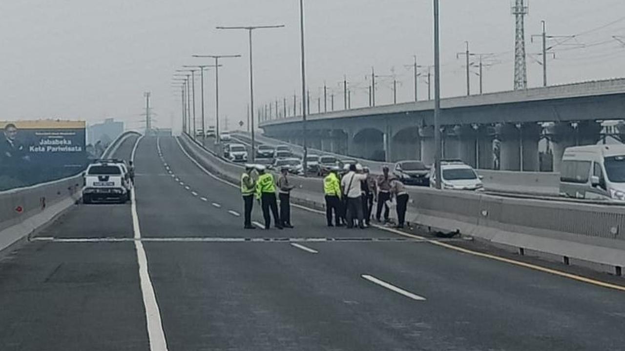 Mengalami Gangguan Saraf Otak, Prajurit TNI Lawan Arah di Tol MBZ Terancam Dimutasi