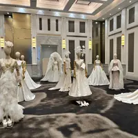 Pameran ini bukan sekadar menampilkan busana, tapi menjadi refleksi pribadi Didi tentang perjalanan panjang dan cintanya terhadap fashion, sebuah kisah yang telah membentuk dirinya selama puluhan tahun berkarya. [Dok/FIMELA/Adinda Tri Wardhani].
