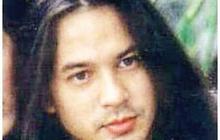 8 Potret Lawas Ari Wibowo yang Gantengnya Awet Sampai Sekarang, Disebut Keanu Reeves Versi Indonesia
