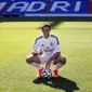 Javier Chicarito Hernandez ketika diperkenalkan sebagai pemain Real Madrid (Reuters)