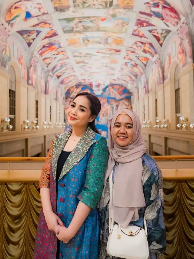 Momen Mbak Lala dan Nagita Slavina Tunjukkan Ikatan Bak Keluarga Kandung (Instagram/@shela_lala96)