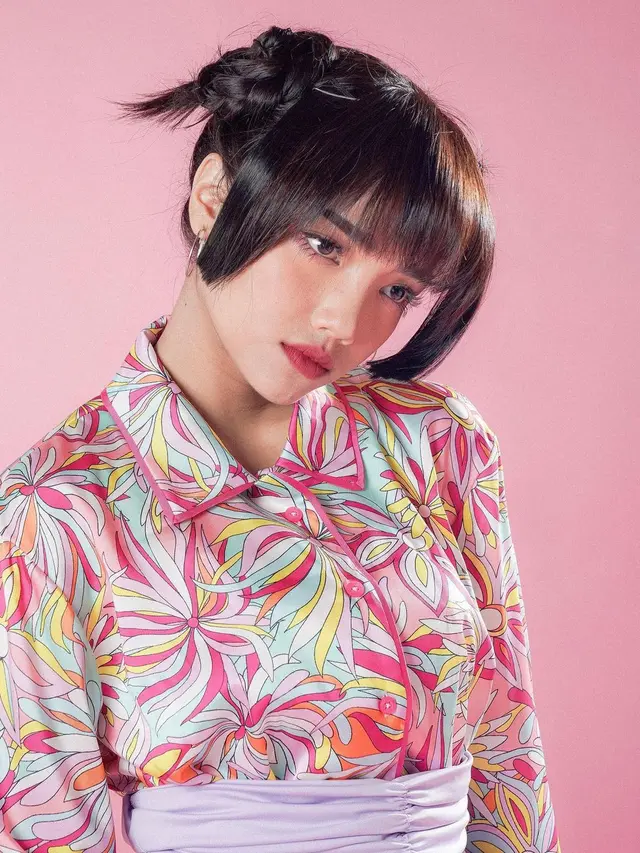 Tanpa Pesona Feminin, Fuji Utami Pilih Tampil Apa Adanya dengan Baju Tidur Bergaya Harajuku