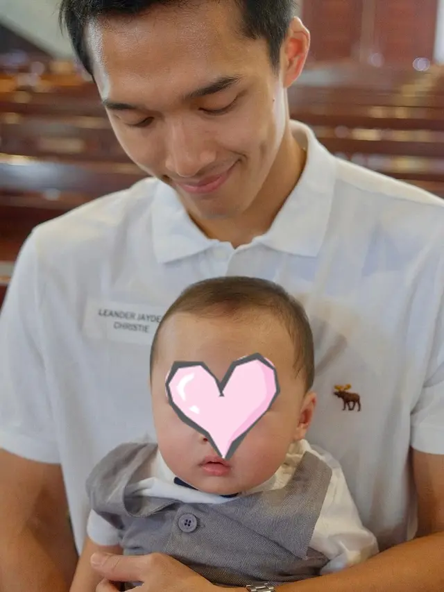 6 Potret Baby Jayden Anak Jonatan Christie dan Shanju Dibaptis,