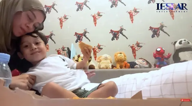 Potret Kamar Tidur Anak Lesti Kejora dan Rizky Billar/Youtube Leslar Entertainment