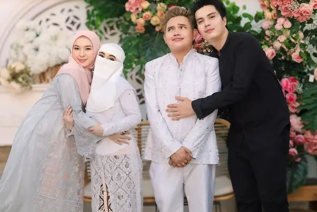 Dodhy Kangen Band rujuk dan nikah lagi usai 6 bulan cerai, ini 8 momen bahagia akadnya