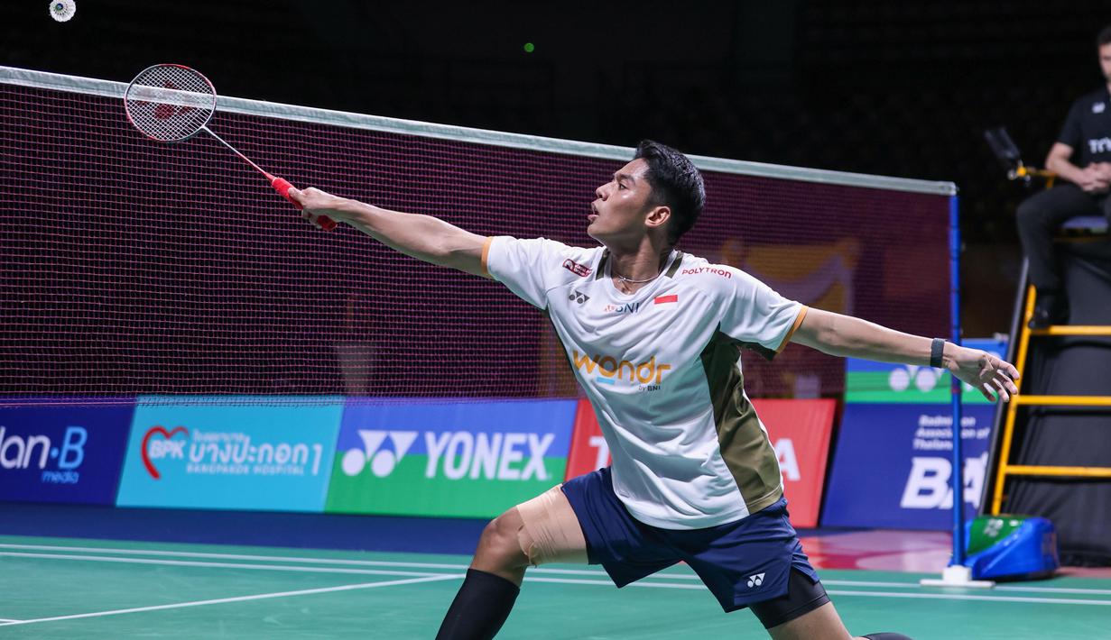 Aksi Moh. Zaki Ubaidillah pada partai final Thailand Masters 2026 yang berlangsung di Stadion Nimibutr, Bangkok, Thailand, Minggu (1/2/2026) sore WIB. (Dok. PBSI)