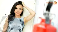 Jalani 2 Karier, Ika Putri Pilih Mana?
