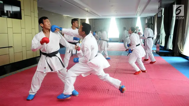 Menpora Sidak Pelatnas Karate