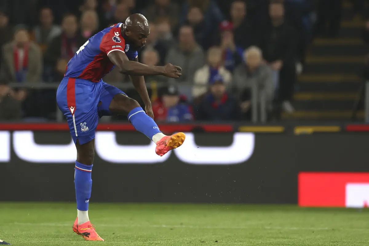 Foto: Mudahnya Crystal Palace Menjebol Gawang Manchester United, Andre Onana Kebobolan 4 Gol