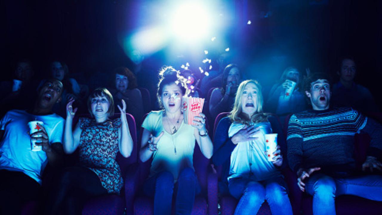 [Bintang] Ilustrasi penonton film