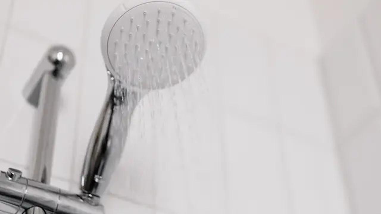 Mandi Pagi Pakai Air Dingin, Sehat atau Berbahaya? Ini Penjelasannya