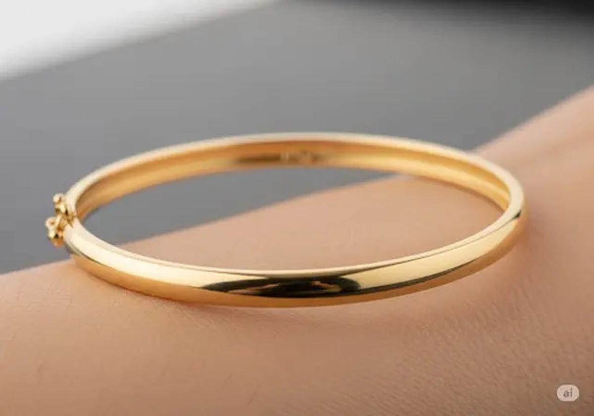 Pilih Gelang Emas Model Polos atau Berlian? Ini Plus-Minusnya
