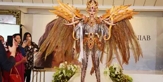 Artis peran Karina Nadila akan berjuang dia ajang Miss Supranational 2017 di Polandia. Runner up Puteri Indonesia yang dinobatkan sebagai Puteri Pariwisata itu kini tengah mempersiapkan jelang tampil. (Deki Prayoga/Bintang.com)