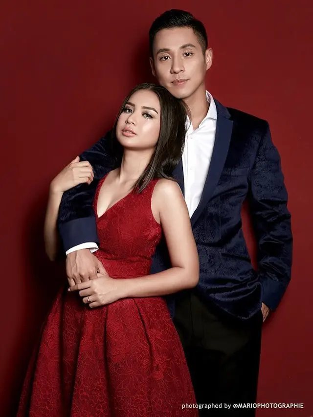 Potret perjalanan cinta Putri Titian dan Junior Liem