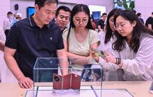 Huawei Mate XT, HP 3 Layar Lipat Bakal Dirilis Global, Indonesia Kebagian?