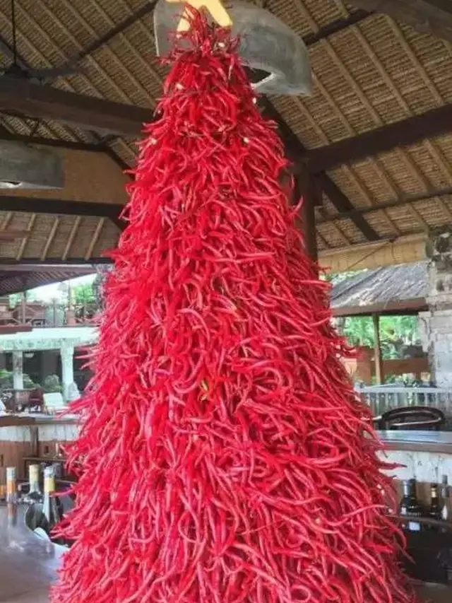 8 Potret Pohon Natal yang Terbuat dari Buah dan Sayur, Bisa Langsung Dimakan