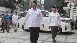 Prabowo tiba di DPP PKB seusai ditetapkan sebagai presiden terpilih hasil Pilpres 2024 oleh Komisi Pemilihan Umum Republik Indonesia. (Liputan6.com/Herman Zakharia)