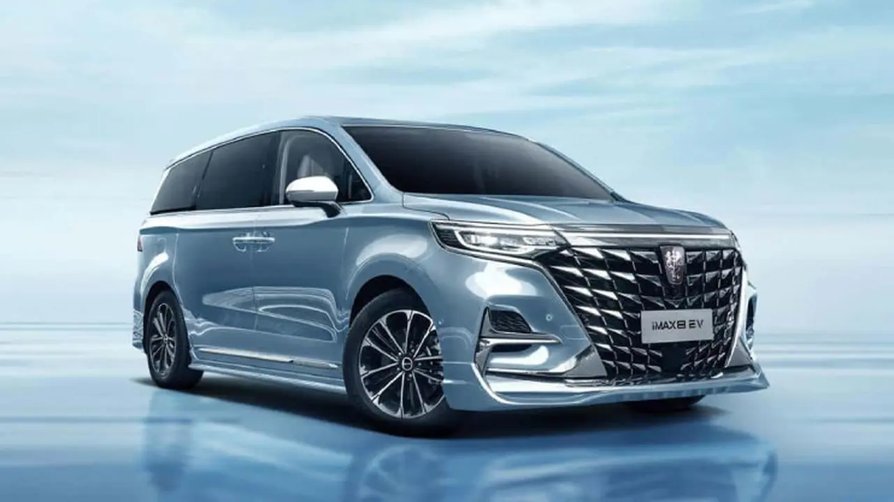 Roewe iMax8 EV penantang Toyota Alphard dengan beragam keunggulan