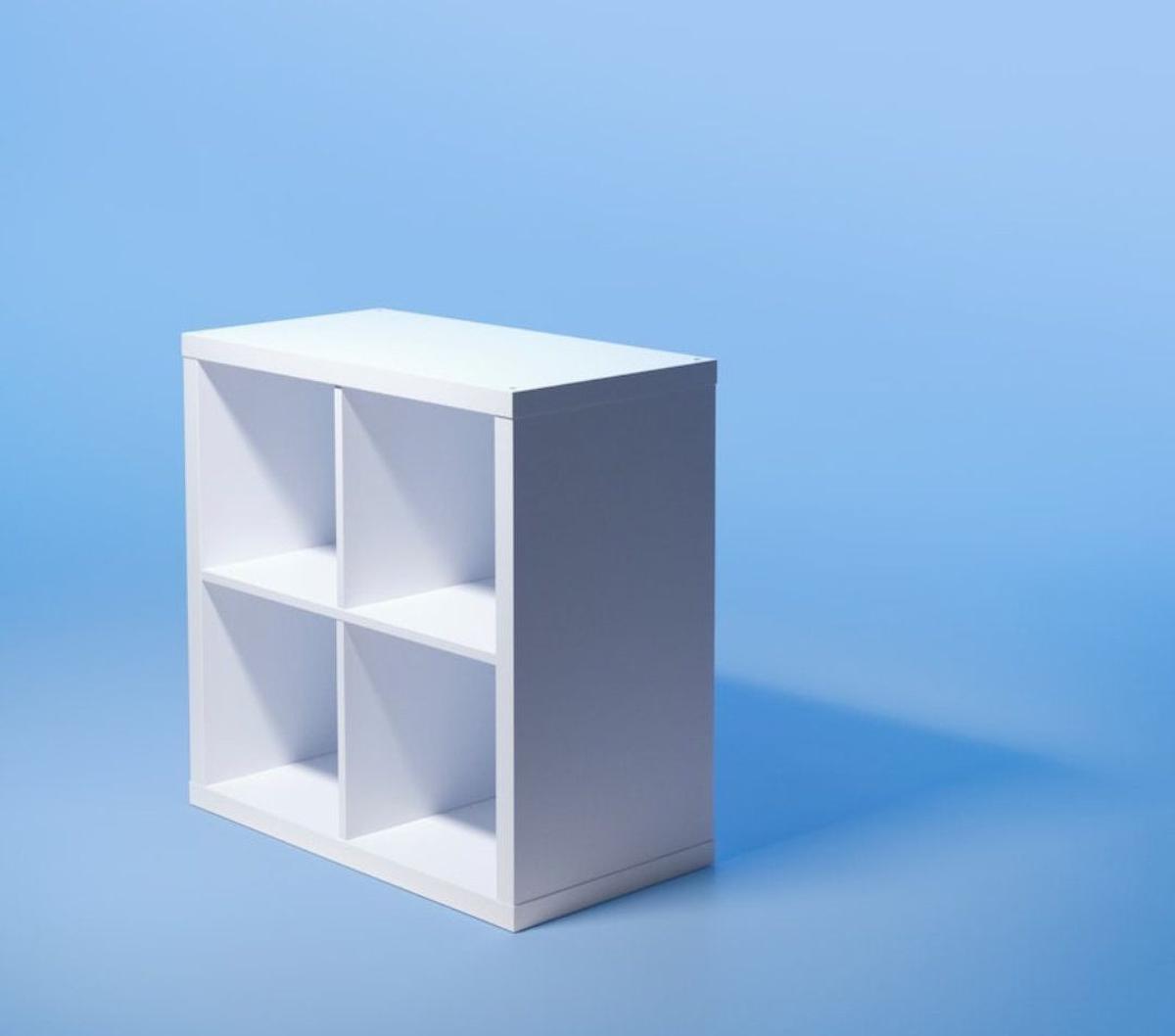 Merek furnitur Swedia ini sukses menjadi merek perabotan rumah tangga favorit tidak hanya di negara asalnya, tetapi hampir di seluruh belahan dunia. Kenapa bisa begitu? Ternyata IKEA punya banyak rahasia.
