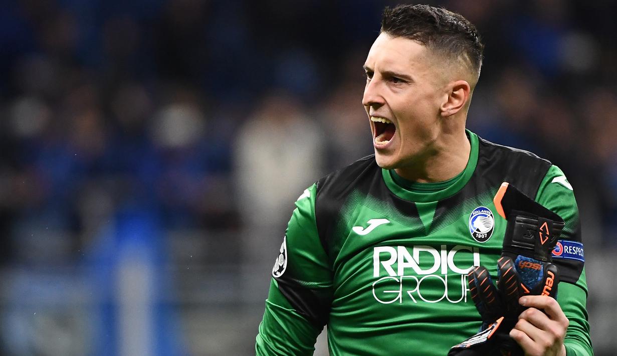 6. Pierluigi Gollini - Penampilan heroik Gollini di bawah mistar gawang membuatnya menjadi pilihan utama sebagai kiper di Atalanta. Penjaga gawang berusia 25 tahun ini turut menjadi perhatian Tottenham Hotspur dan Inter Milan. (AFP/Vincenzo Pinto)