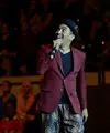 Glenn Fredly sukses menggelar konser tunggalnya yang bertajuk ‘Menanti Arah’ di Istora Senayan, Jakarta Pusat, Sabtu (18/10/2015). (Galih W. Satria/Bintang.com)