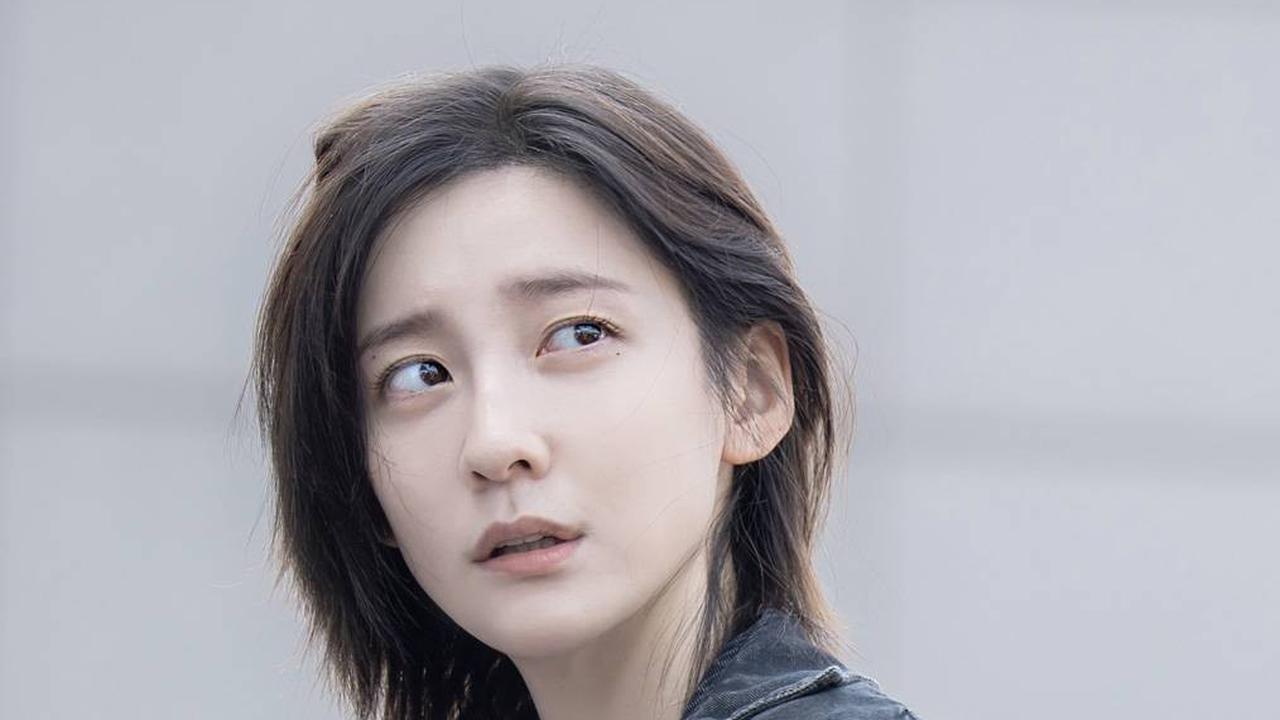 2.&nbsp;Park Ji Hyun Sebagai Lee Kang Hyun