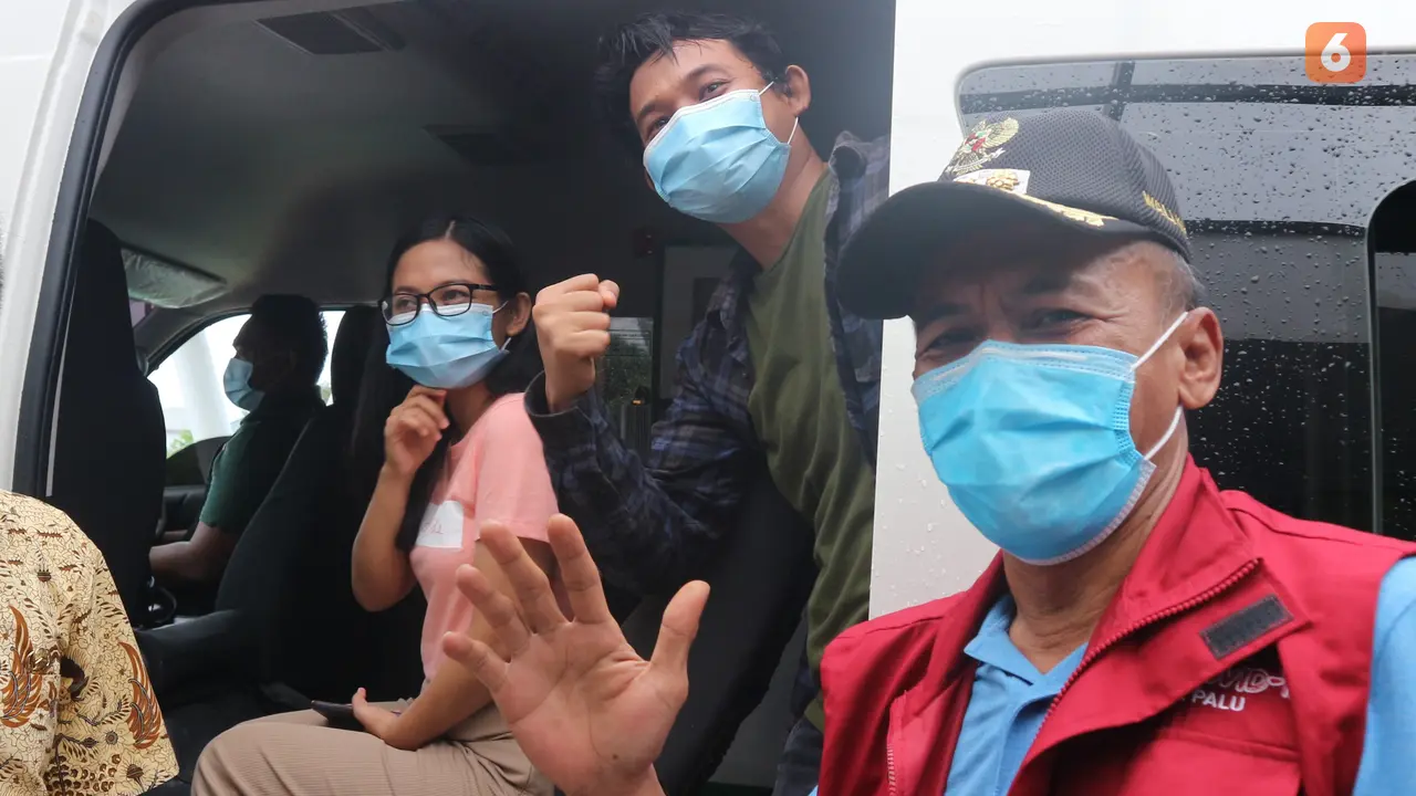 Wali Kota Palu, Hidayat bersama pasien sembuh