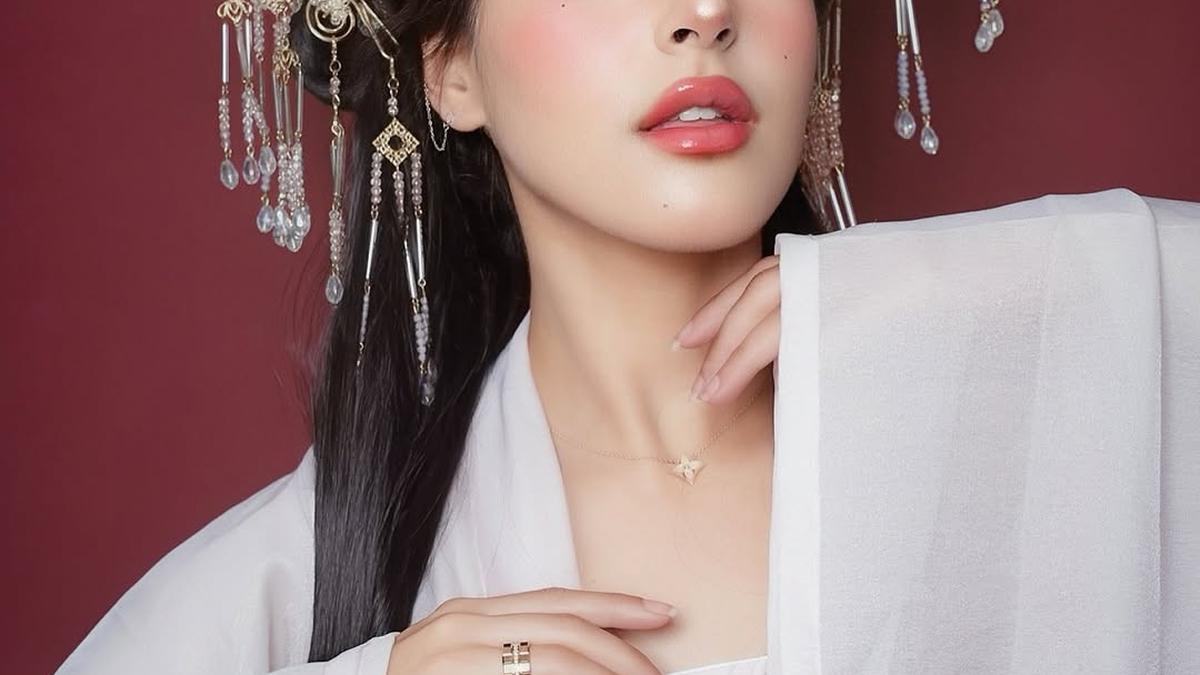 Tasya Farasya Coba Makeup Douyin, Hasilnya Bikin Pangling Netizen