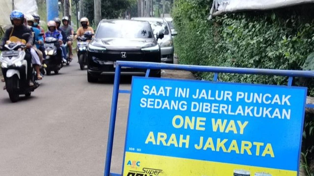 Situasi Terkini Macet Jalur Puncak Bogor, Sudah 8 Jam Lebih Diberlakukan One Way Arah Jakarta Urai Kepadatan