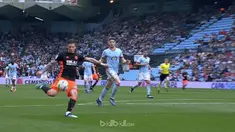 Valencia gagal meraih kemenangan usai ditahan imbang 1-1 oleh tuan rumah Celta Vigo, Sabtu (21/4). Tanpa gol di babak pertama, Val...