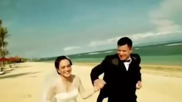 Shandy Aulia unggah foto lawas pernikahan