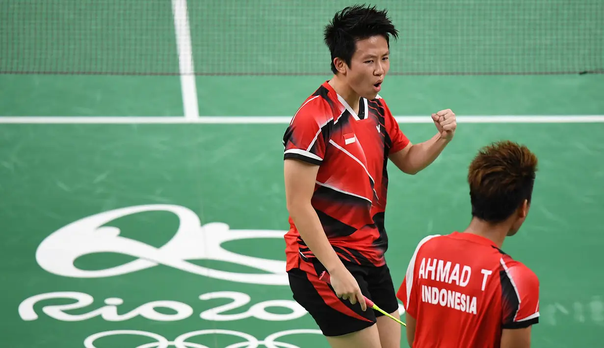 Pada final, Tontowi Ahmad/Liliyana Natsir akan bertemu pasangan Malaysia, Chan Peng Soon/Goh Liu Ying. (AFP/Jim Watson)