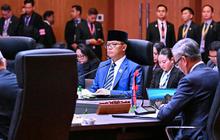 FOTO: Menlu Sugiono Hadiri Pertemuan Menlu ASEAN ke-58, Tegaskan Komitmen untuk ASEAN yang Inklusif dan Tangguh