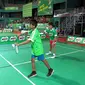 Aksi pasangan Kent /Joshua di perempat final kategori beregu SD Putra (istimewa) 