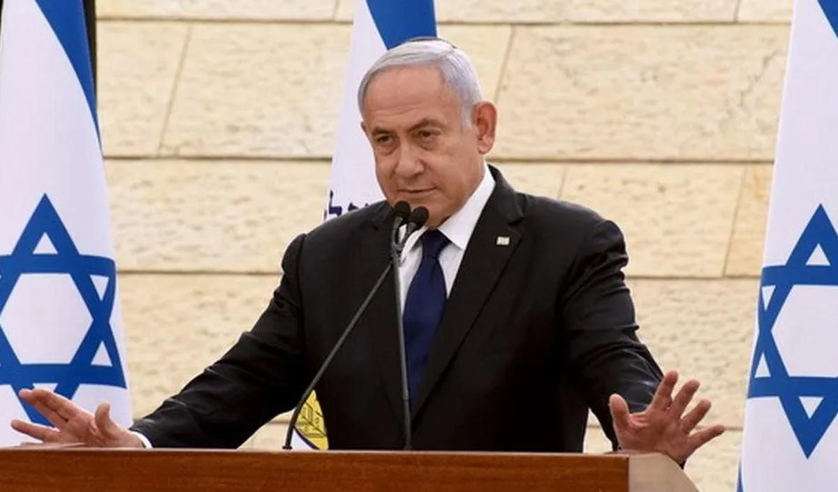 Kabar terbaru ini muncul ketika militer Israel mengatakan pihaknya mengumpulkan ratusan ribu tentara di dekat perbatasan Gaza atas perintah Perdana Menteri Benjamin Netanyahu.