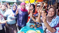 Kunjungi Pasar Baba'an Dapuan Surabaya, Khofifah Disambut Haru dan Bahagia Pedagang