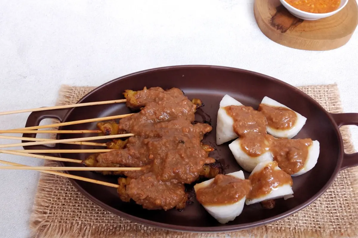 sate kikil bumbu kacang