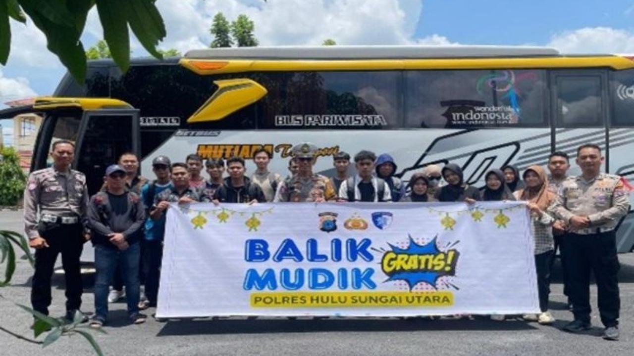 Polda Kalsel Fasilitasi Arus Balik 256 Pemudik ke Banjarmasin dalam Program Gratis Polri Presisi