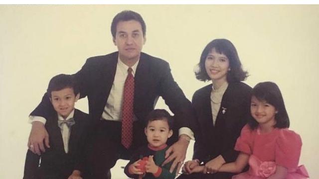 Potret Masa Kecil Raline Shah, Cantik dan Mempesona Sedari Dulu