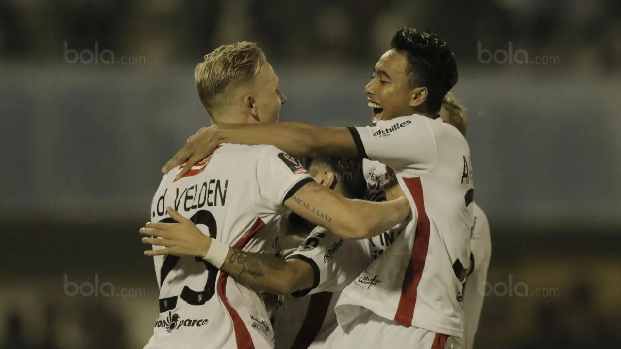 Bali United