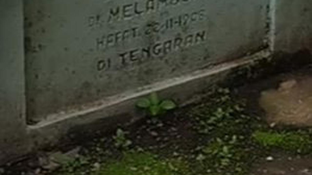 Menguak Misteri Makam Tunggal di Pekarangan Warga Salatiga, Bentuknya Mirip Makam Yahudi di Semarang
