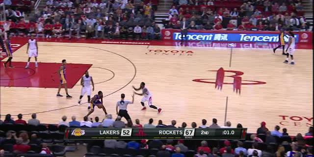 VIDEO: 10 Tembakan Jarak Jauh Terbaik di NBA Musim 2017