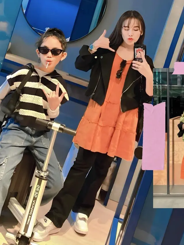 Inspirasi OOTD Ayu Ting Ting saat di Korsel