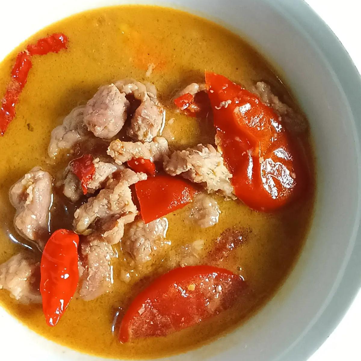 Ilustrasi Semur Daging Sapi Sunda