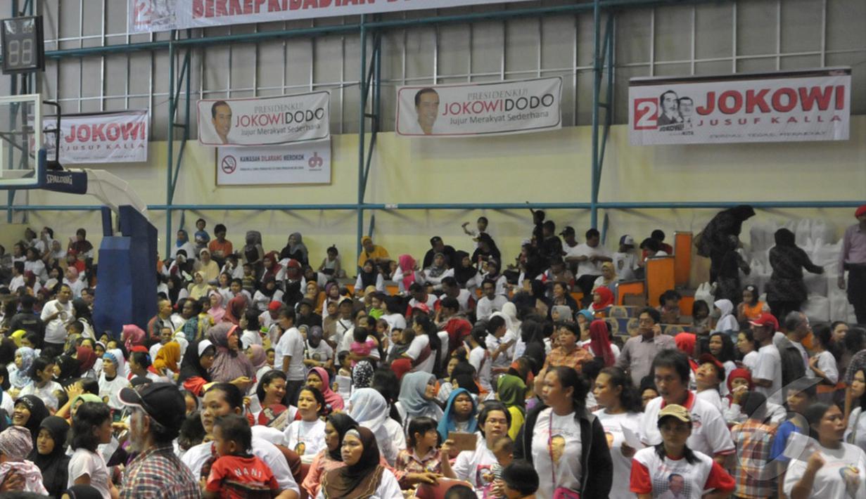 Suasana deklarasi Front Jokowi Presiden (FJP) di GOR Pulogadung, Jakarta Timur, Jakarta, Kamis (12/6/2014) (Liputan6.com/Panji Diksana)