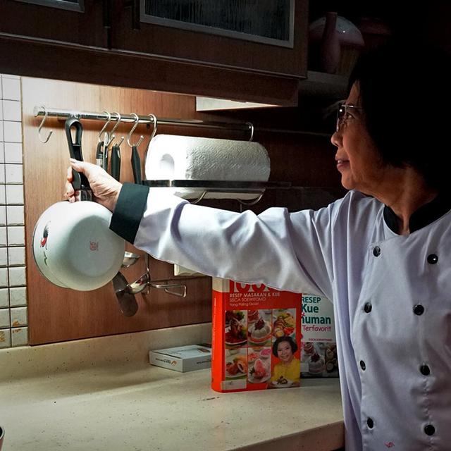 6 Potret Terbaru Sisca Soewitomo