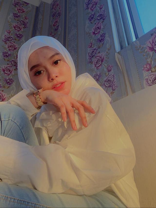 Jarang Terekspos, Ini 7 Potret Rumah Mewah Lesty Kejora