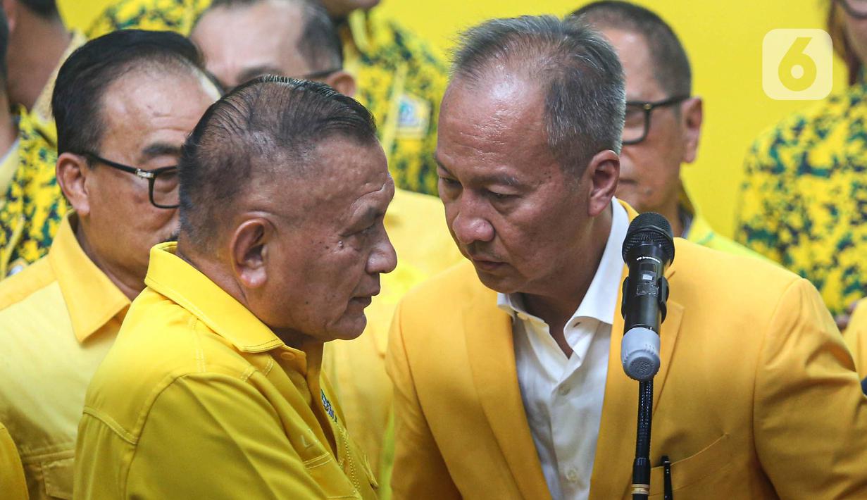 Keputusan itu diambil setelah Partai Golkar menggelar rapat pleno pada Selasa (13/8/2024) malam ini. (Liputan6.com/Angga Yuniar)